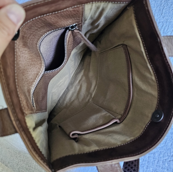 Latico Willow Leather Bag - Picture 3 of 4